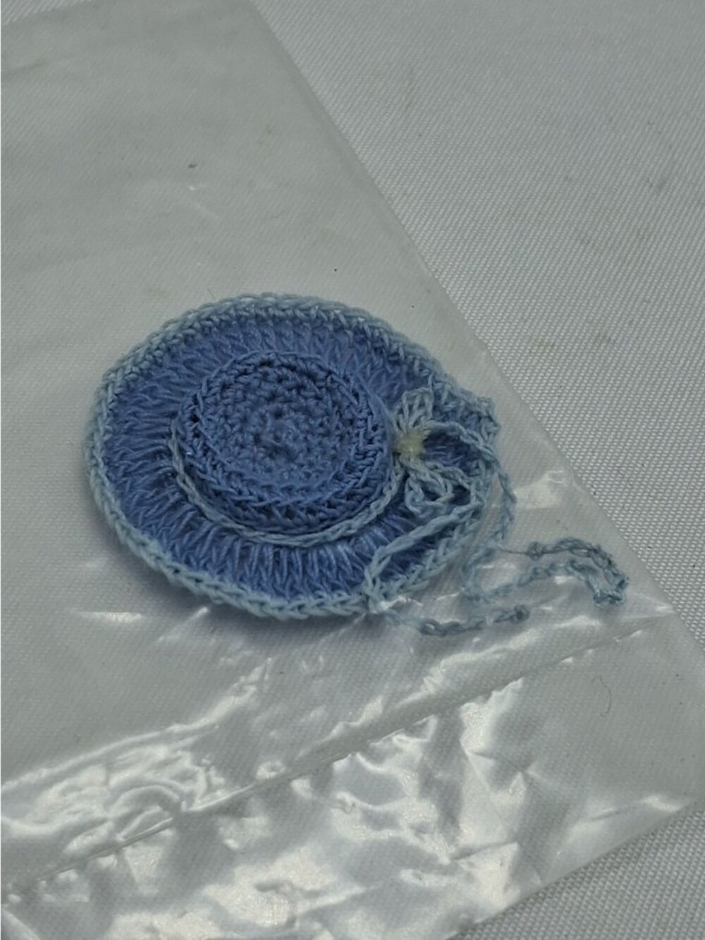 Vintage Miniature Dollhouse Hand Crocheted Hat, Blue, Sunhat, 1.25" diameter